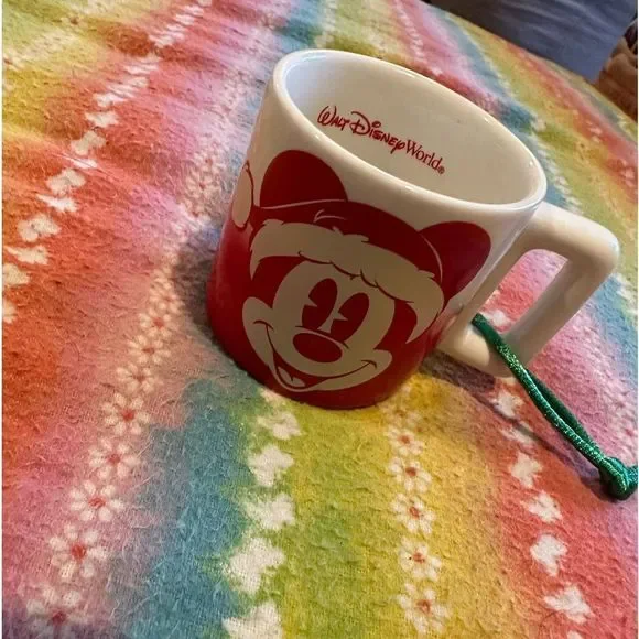 Disney Happy Holiday’s Mickey Mouse/Starbucks cup ornament - Picture 1 of 4